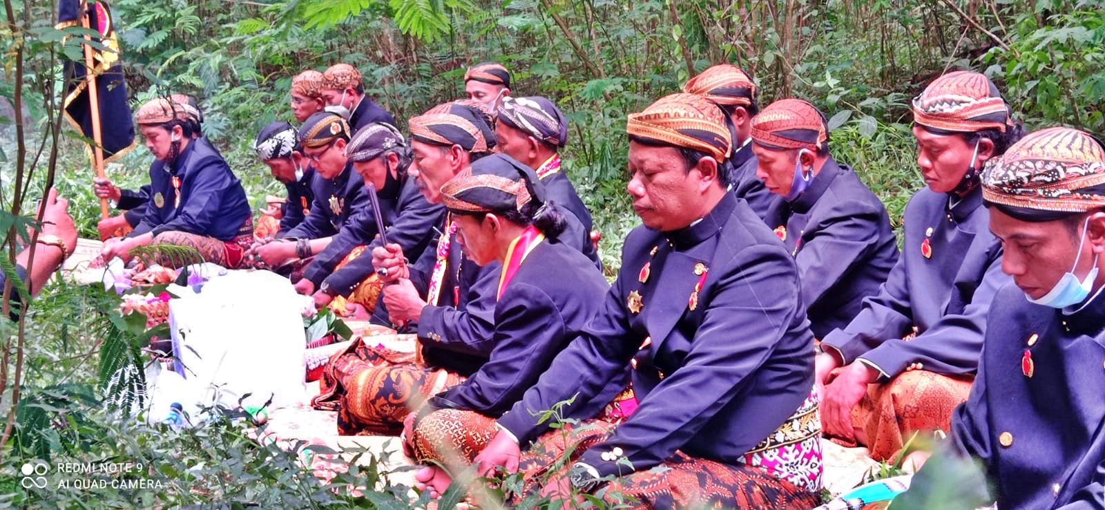 Ritual Labuhan Merapi Praja Mangkualaman (5/9/2021)-(Foto: bsn)
