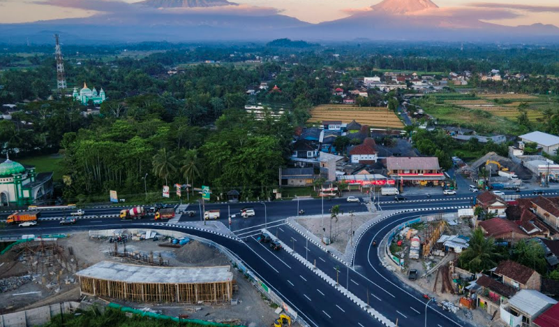 DIKEBUT: Gambar udara pembangunan Gerbang Palbapang dengan ikon patung singa. menuju Borobudur (sumber: ist)