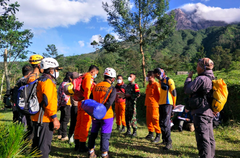 Tim SAR dikerahkan untuk mempercepat pencarian Selamiyo, 35. (foto: ist)