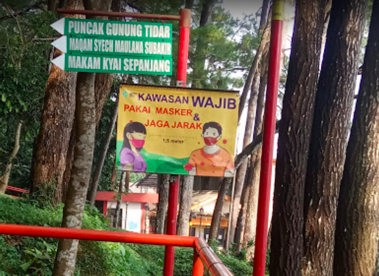 Wisata religi Gunung Tidar di Magelang. (foto: ist)