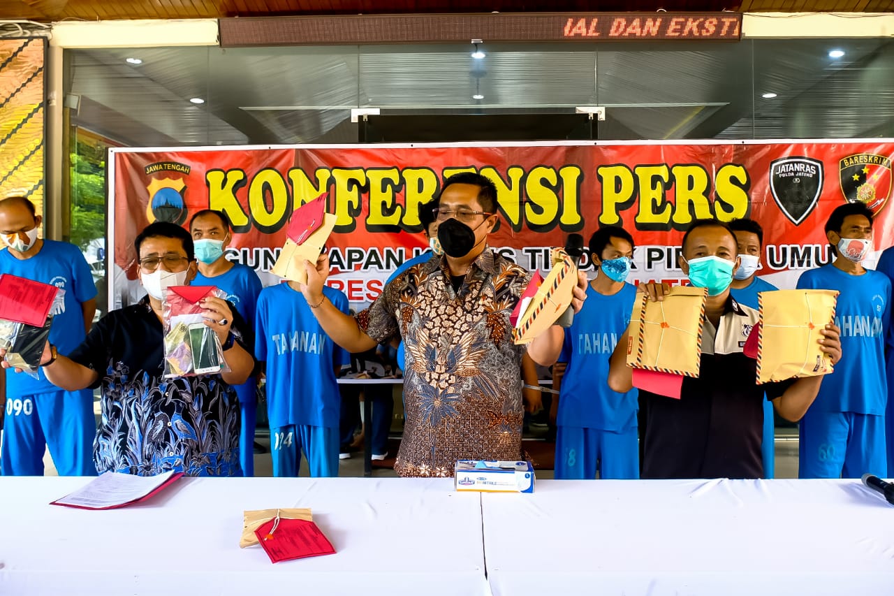 Ungkap Kasus pembobolan brangkas toko oleh komplotas spesialis alas roban