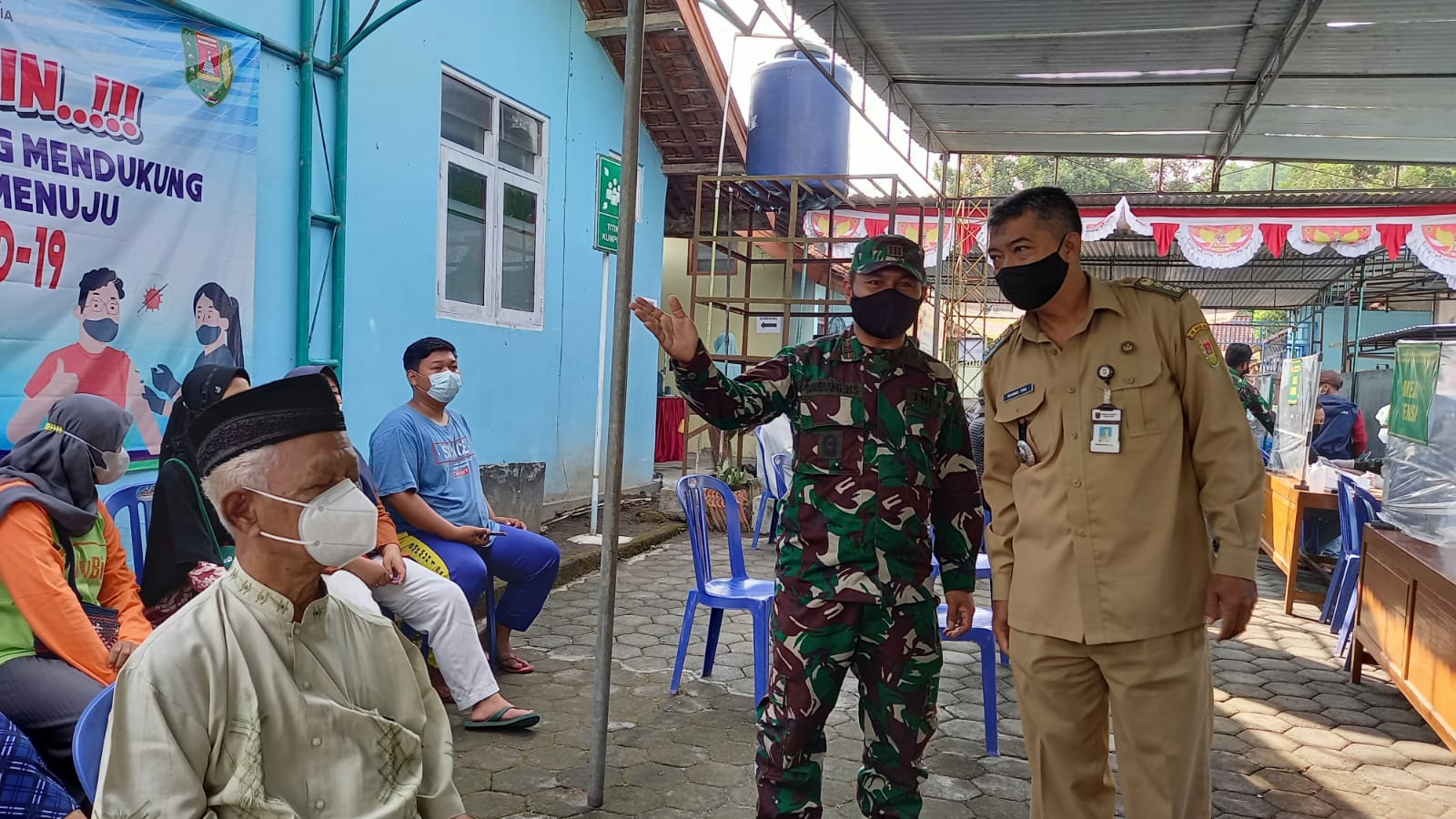 Koramil 18/Ngluwar Gelar Serbuan Vaksin Covid-19 untuk Masyarakat