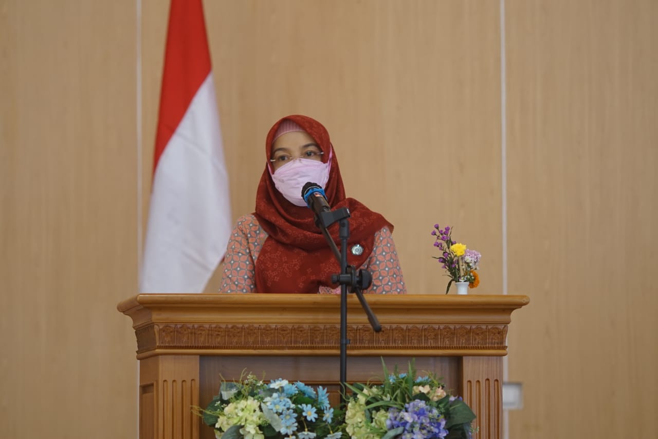 Ketua TP PKK Kota Magelang Anggotanya Bersinergi Bantu Warga Terdampak Covid-19