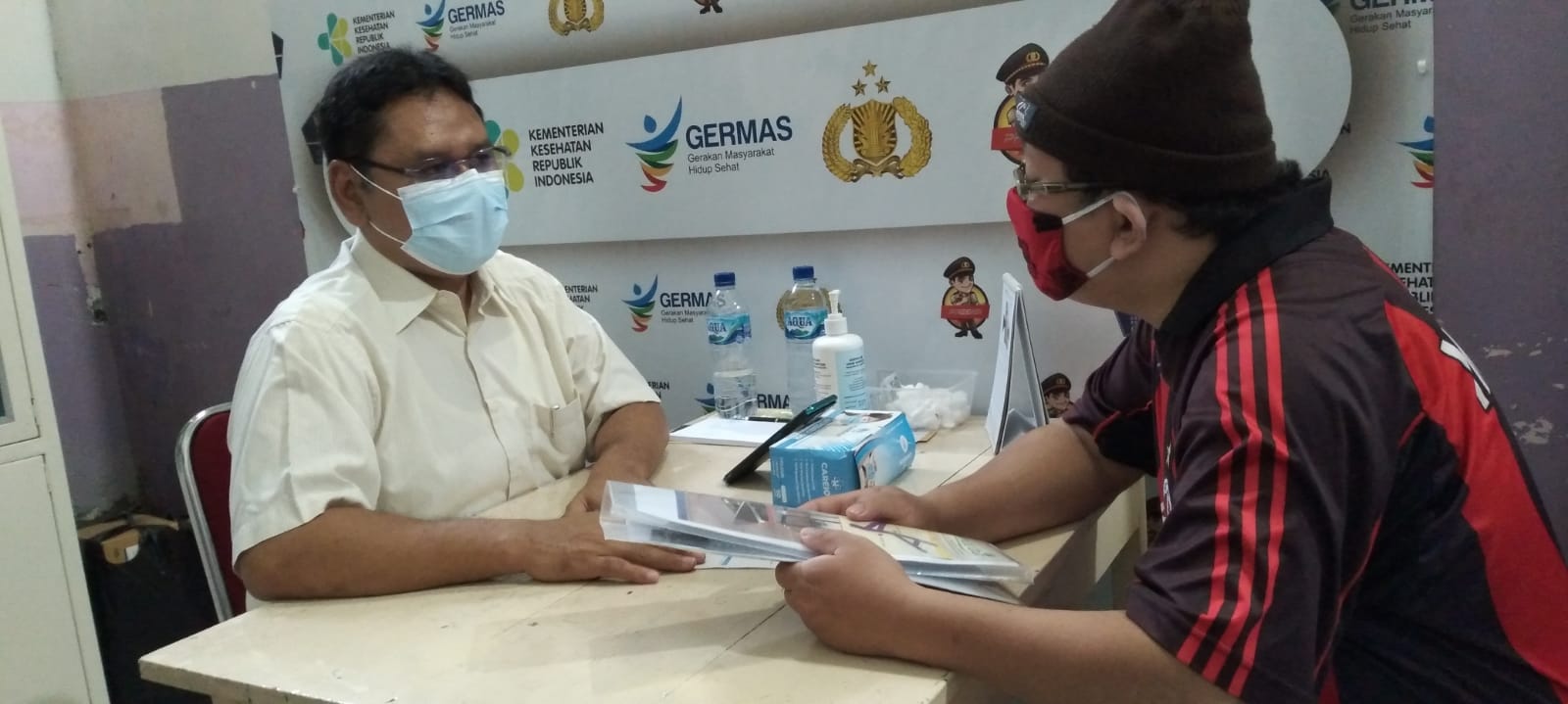 Warga Antusias Ikut Vaksinasi Merdeka Candi Polres Magelang Kota