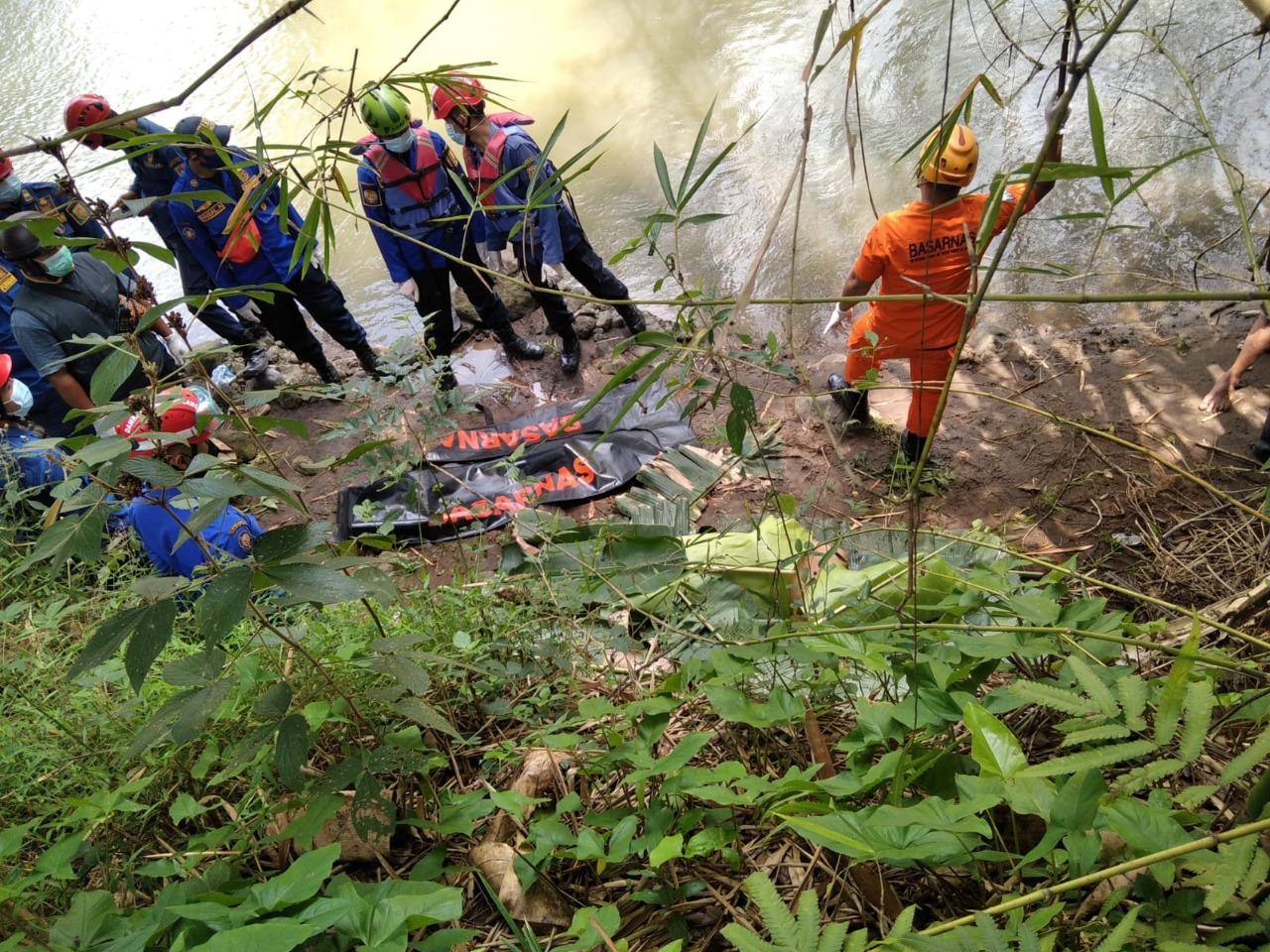 Seorang Warga Borobudur Magelang Ditemukan Meninggal Dunia di Sungai Tangsi, Diduga Hanyut Terbawa Arus