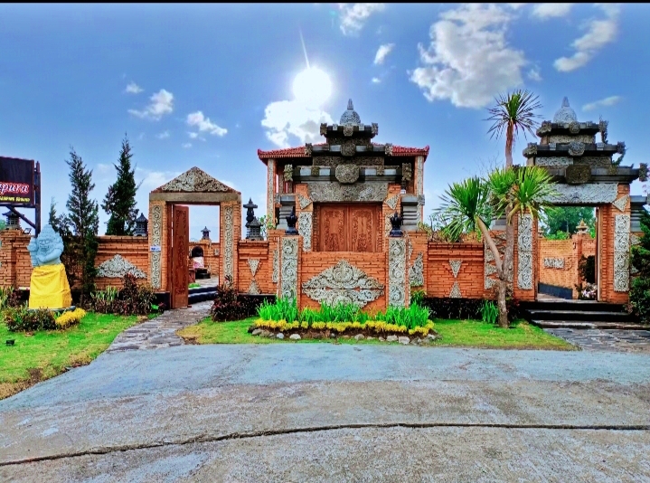Puncak Argapura Ketep Pass Sawangan