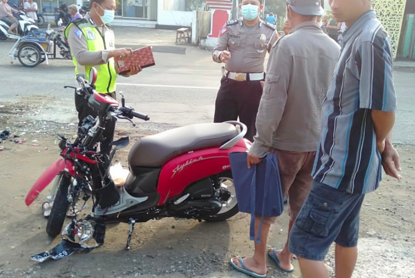 Honda Scoopy hancur setelah terlibat kecelakaan lalu lintas. (foto: ilustrasi/ist)