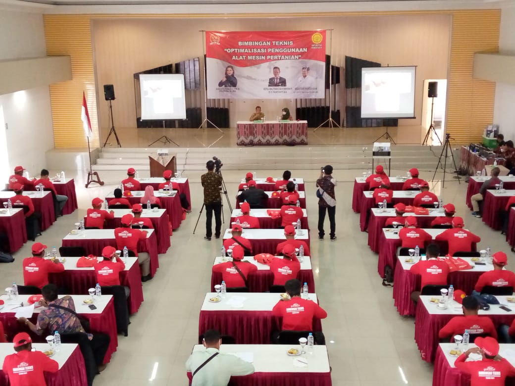 Optimalkan Pengembangan Pertanian, Vita Ervina dan Kementan Gelar Bimtek Alsintan