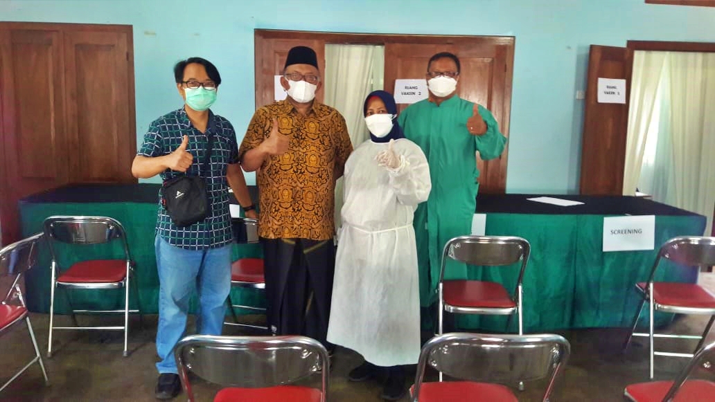 DPRD Kabupaten Magelang melakukan pendampingan kegiatan Vaksinasi Covid-19.