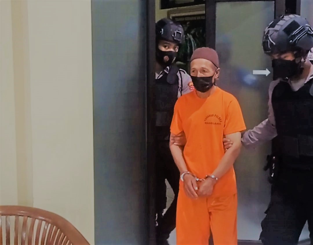 ungkap kasus pembunuhan oleh dukun pengganda uang di Kajoran Magelang oleh Polres Magelang