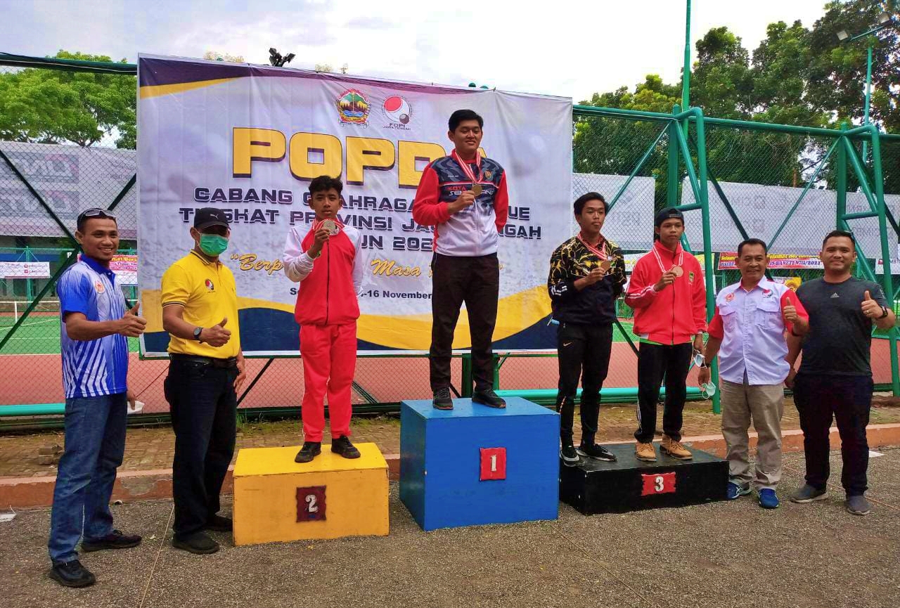 Pelajar MTS Walisongo Sukomakmur Kajoran berhasil raih medali perak ajang POPDA Jateng mewakili Kabupaten Magelang