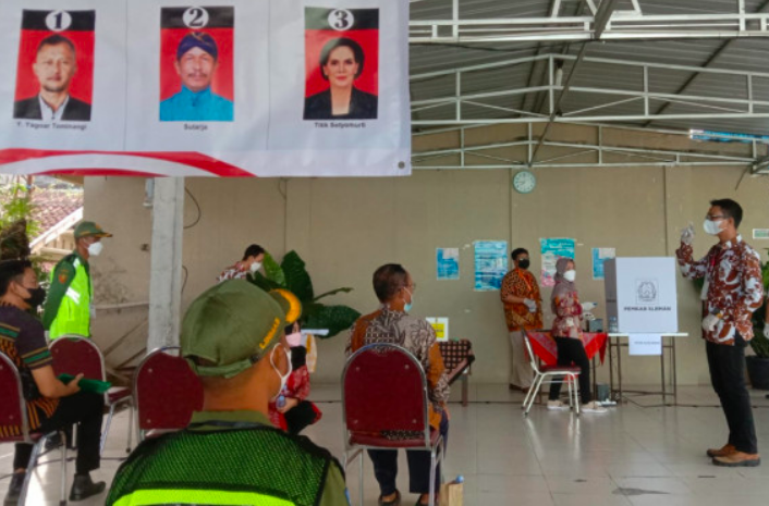 Suasana Pemilihan Lurah di Sleman Jogjakarta yang berlangsung aman dan lancar. (foto: ist)