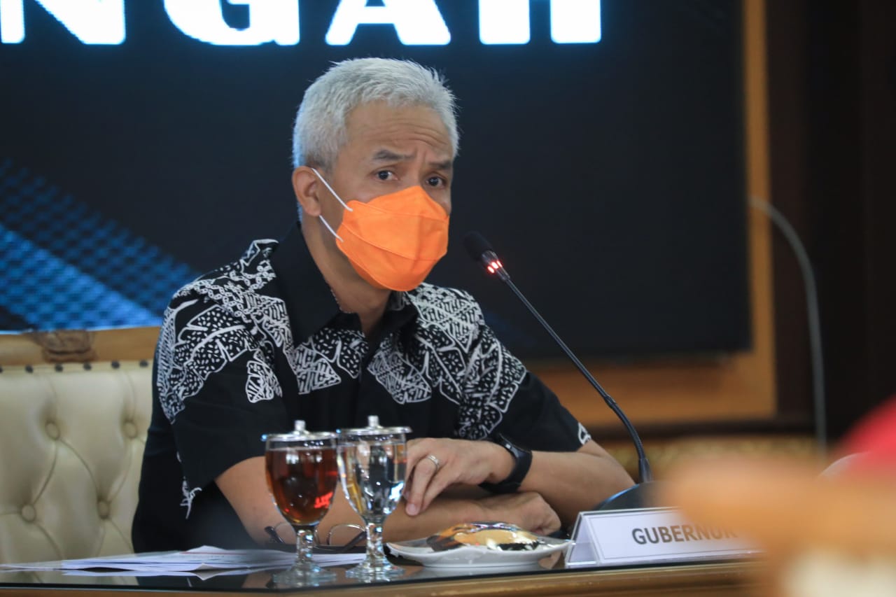 Nelayan Tegal Sulit Urus Izin Melaut, Ganjar Langsung Telepon Menteri KKP