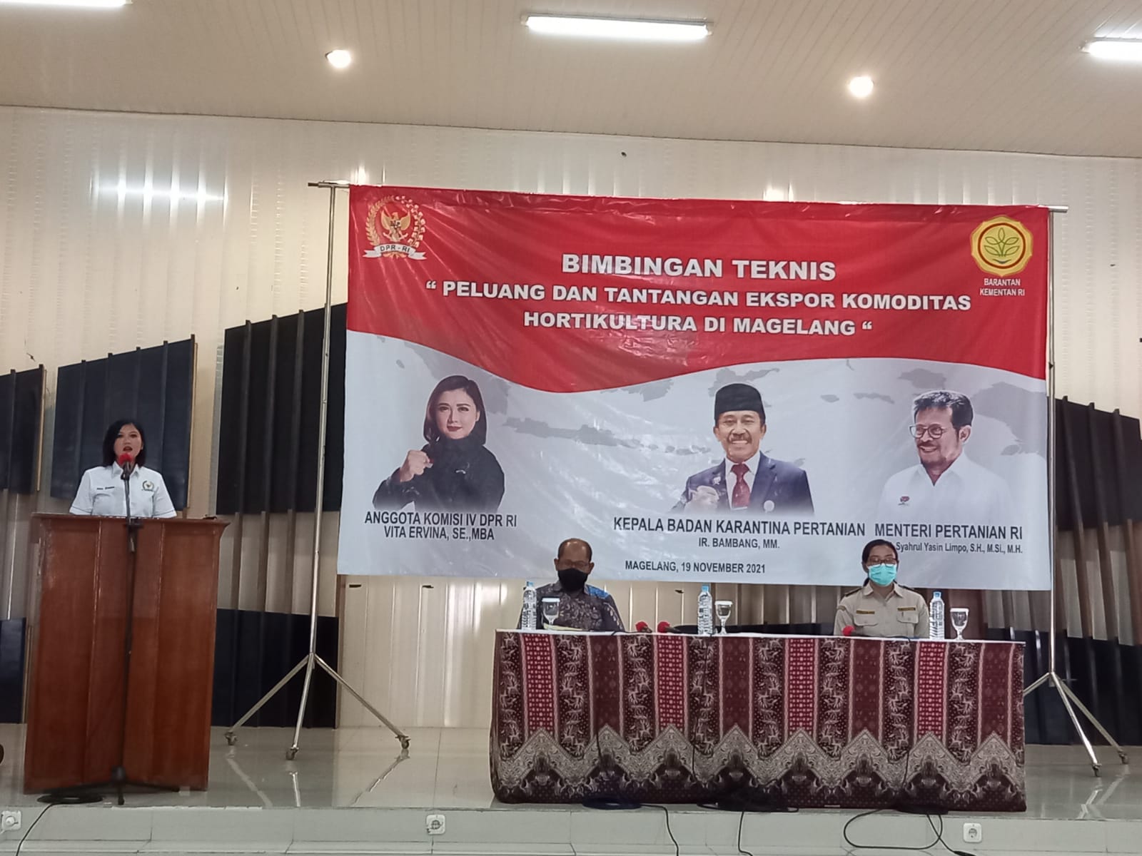 Dorong Ekspor Komoditas Hortikultura, Vita Ervina Gelar Bimtek untuk Petani Magelang
