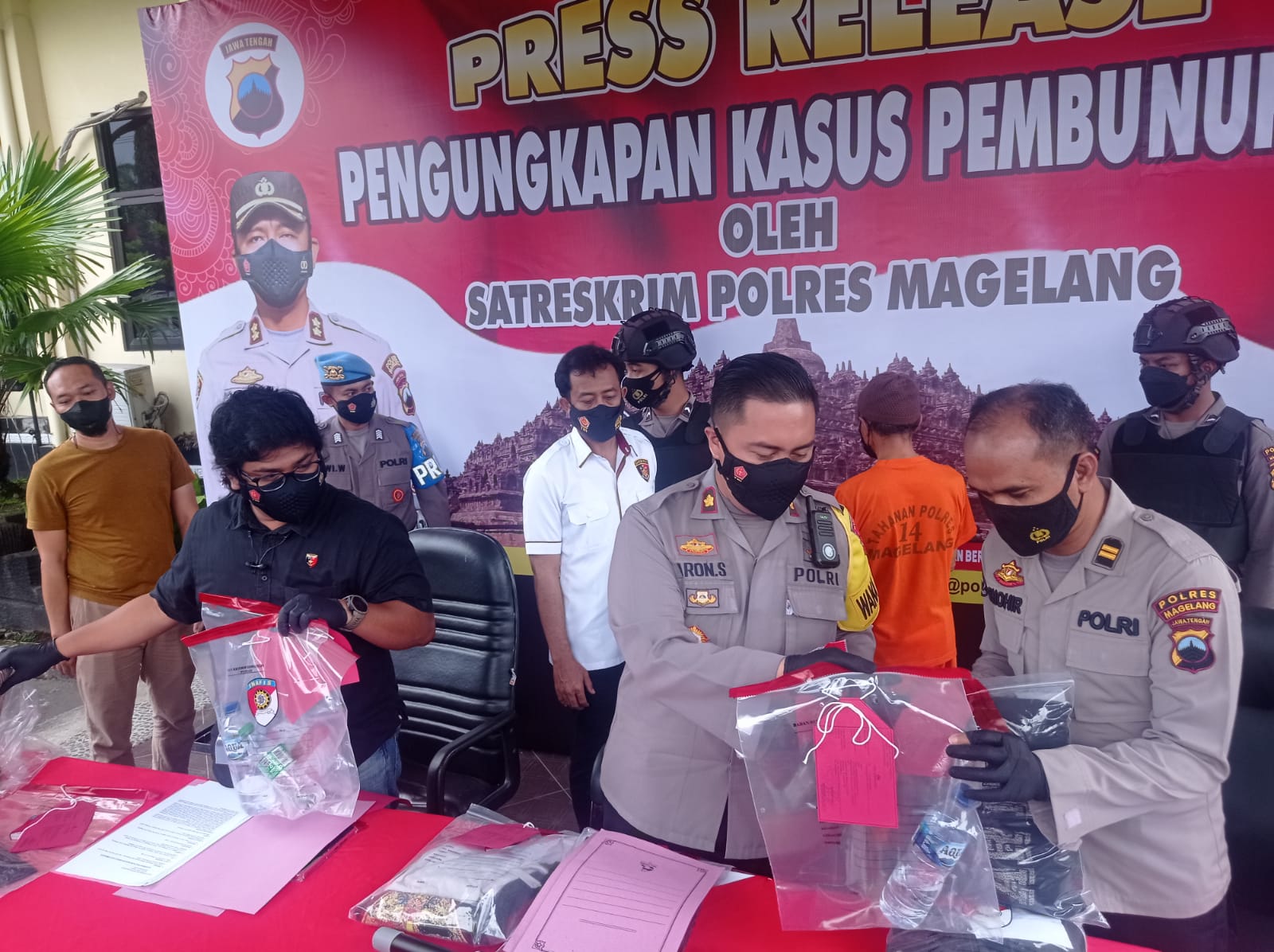 ungkap kasus pembunuhan oleh dukun pengganda uang di Kajoran Magelang oleh Polres Magelang