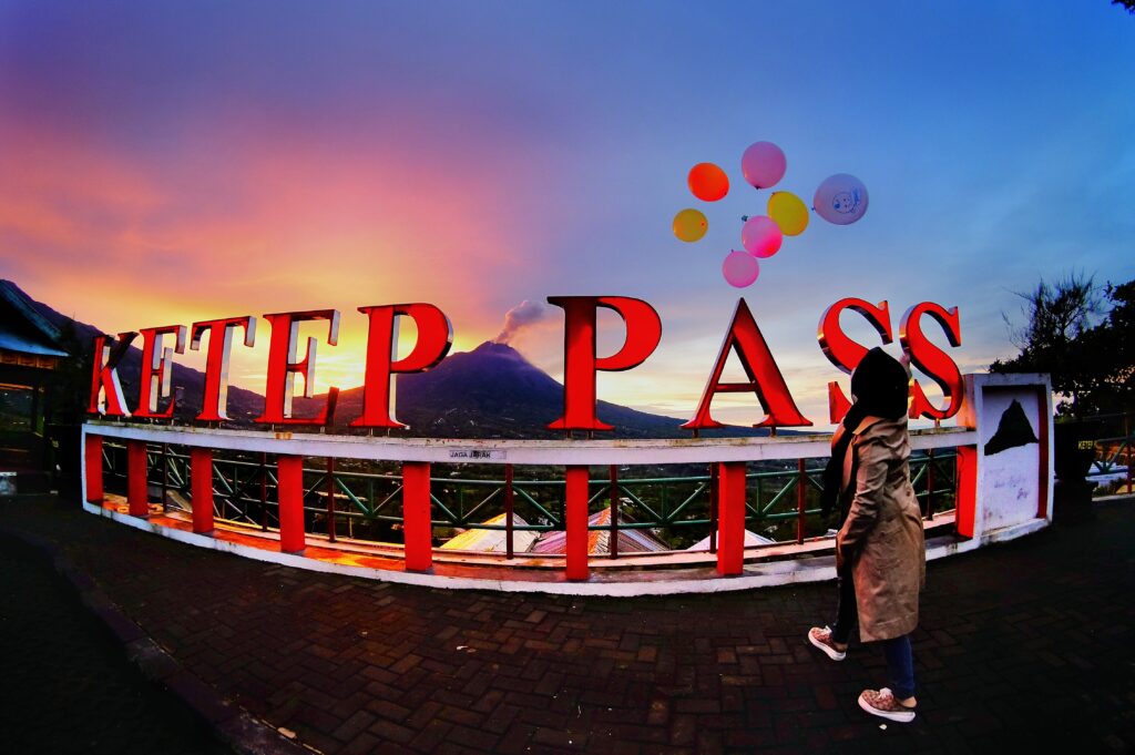 Foto Destinasi wisata Ketep Pass Sawangan Magelang_Foto Kusworo_Juara 1 Lomba Foto Wisata Ketep