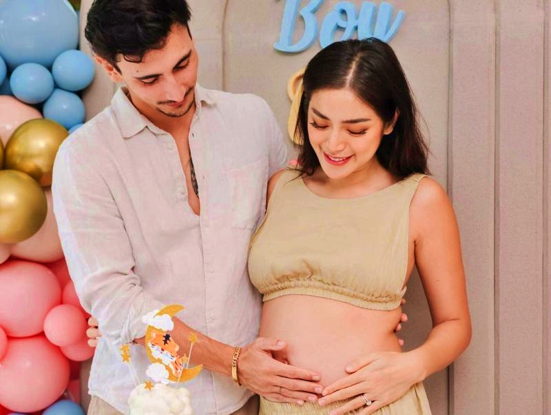 Foto jessica Iskandar dan suami_Dok Pribadi