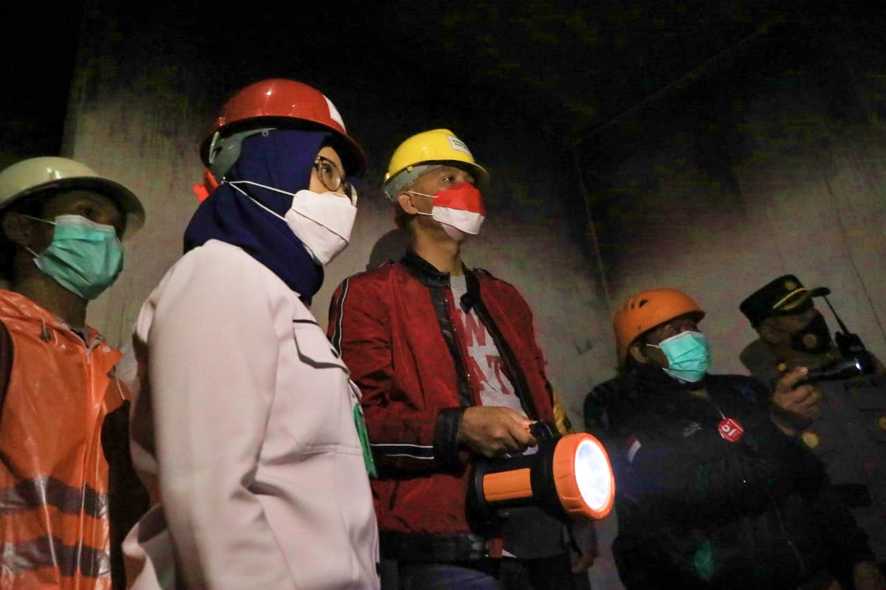 Ganjar saat pantau penanganan kebakran RSUP Dr Karyadi Semarang