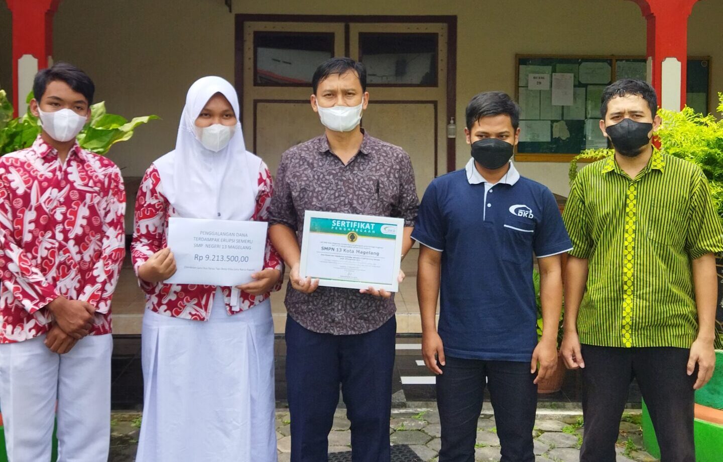 Peduli Korban Erupsi Semeru, SMP Negeri 13 Magelang Galang Dana