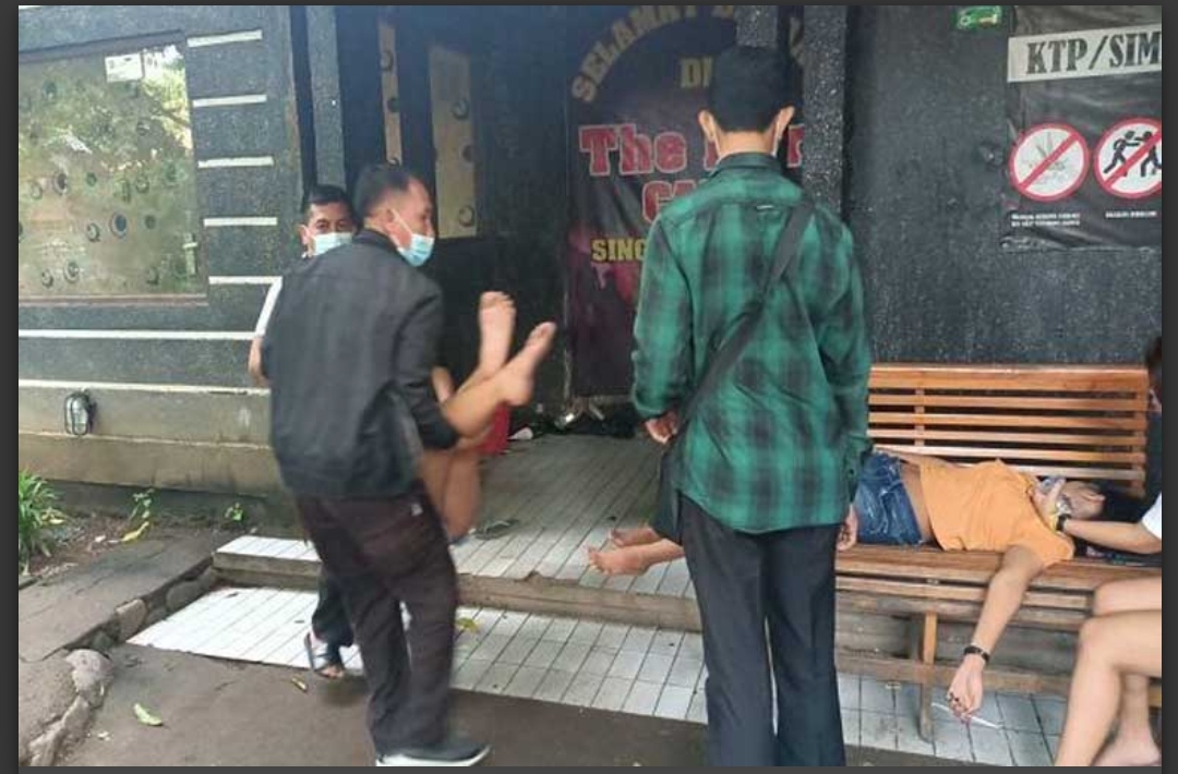 Diduga Mabuk Tak Kenal Waktu, Tiga Wanita Pekerja Kafe Disekap