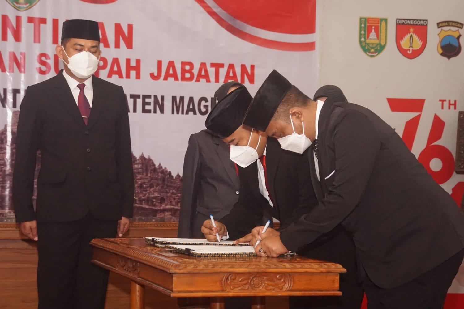 Pelantikan pejabat pengawas di Pemkab Magelang