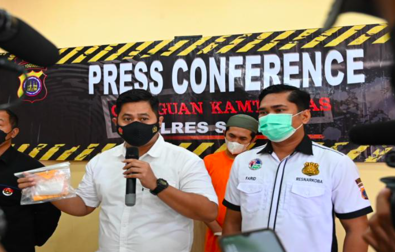 Tersangka RAW, warga Magelang terlibat perdagangan narkoba Internasional. (foto: polres sleman)