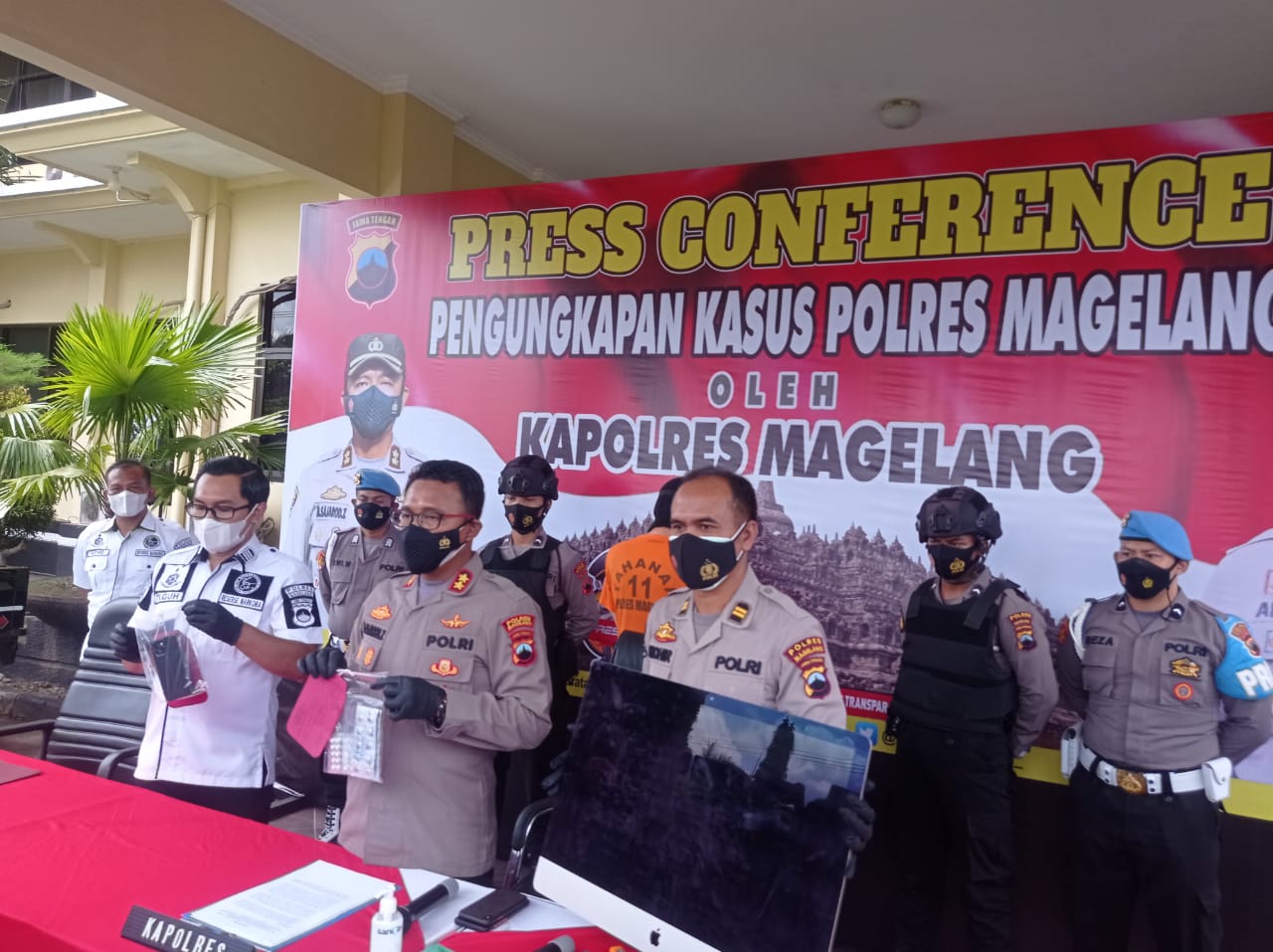 Ungkap Kasus narkoba warga negara asing asal Inggris oleh Polres Magelang