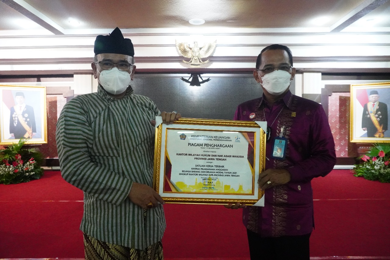Cetak Kinerja Terbaik Pelaksanaan Anggaran dan Pengelolaan BMN, Kemenkumham Jateng Sabet 2 Penghargaan