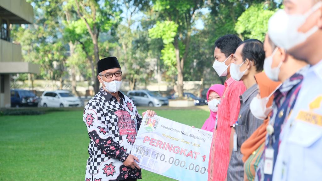 Berprestasi, 28 ASN Dapat Reward dari Pemkot Magelang