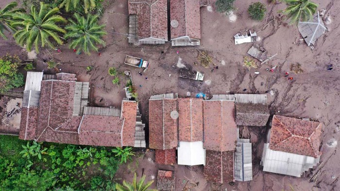 Penampakan Foto Udara Kawasan Terdampak Awan Panas Gunung Semeru