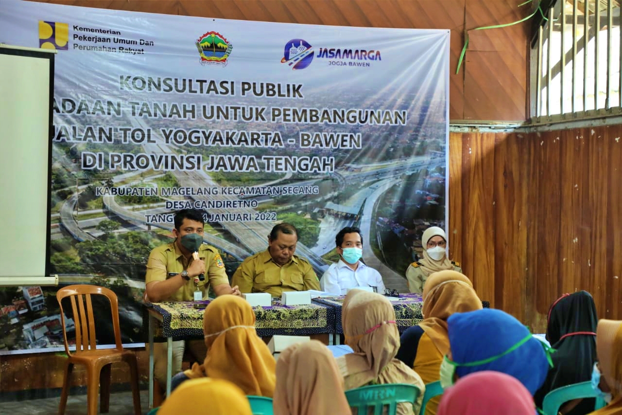Pekerja lokal akan dilibatkan dan disampaikan saat Konsultasi Publik Jalan Tol Yogyakarta-Bawen, di Desa Candiretno, Kecamatan Secang