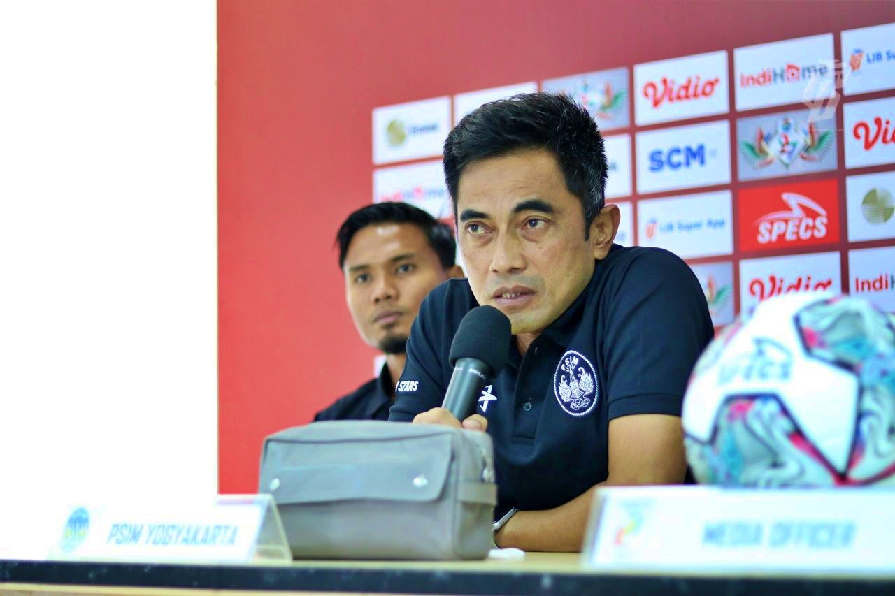 Pelatih PSIM Jogja Seto Nurdiyantoro diisukan akan latih Persis Solo