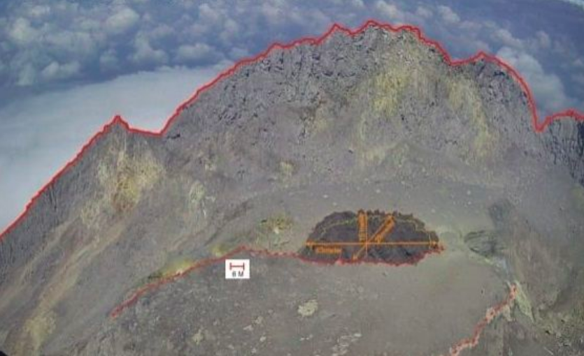 TUMBUH: Kubah lava Gunung Merapi periode 21 Agustus 2018. (foto: ist)