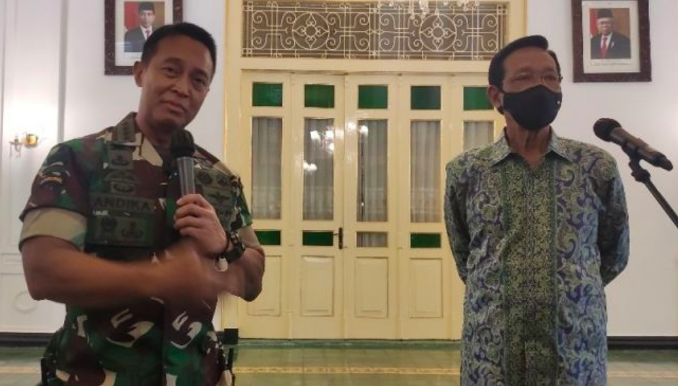 Panglima TNI Jenderal Andika Perkasa bersama Gubernur DIJ Sri Sultan Hamengkubowono X. (foto: ist)