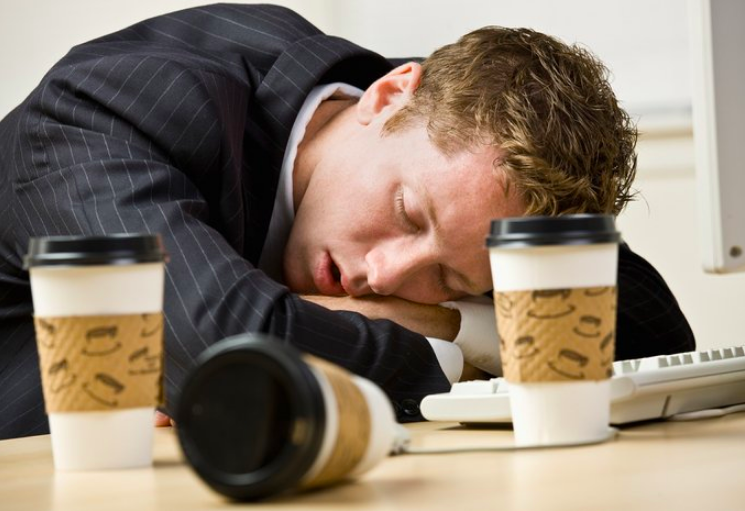 Masih ngantuk meski sudah minum kopi. (foto: ist)