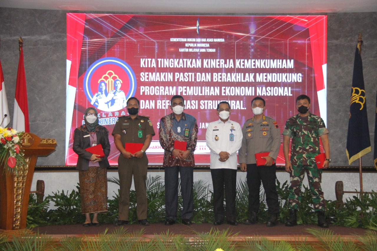 Kanwil Kemenkumham Jateng Gelar Deklarasi Janji Kinerja dan Pencanangan Pembangunan Zona Integritas Tahun 2022