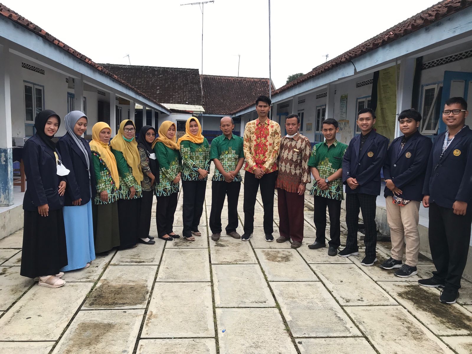 Mahasiswa Unimma Kembangkan Teknologi Pendidikan di MI Muhammadiyah Sidorejo
