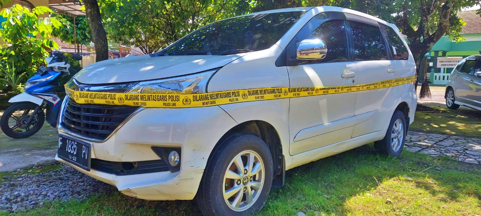 Barang bukti penggelapan mobil dimana pelaku diamankan Polres Magelang