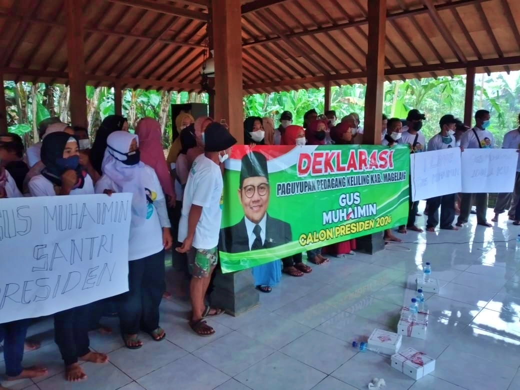 Deklarasi dukungan Cak Imin jadi calon Presiden 2024 oleh para pedagang keliling di Magelang