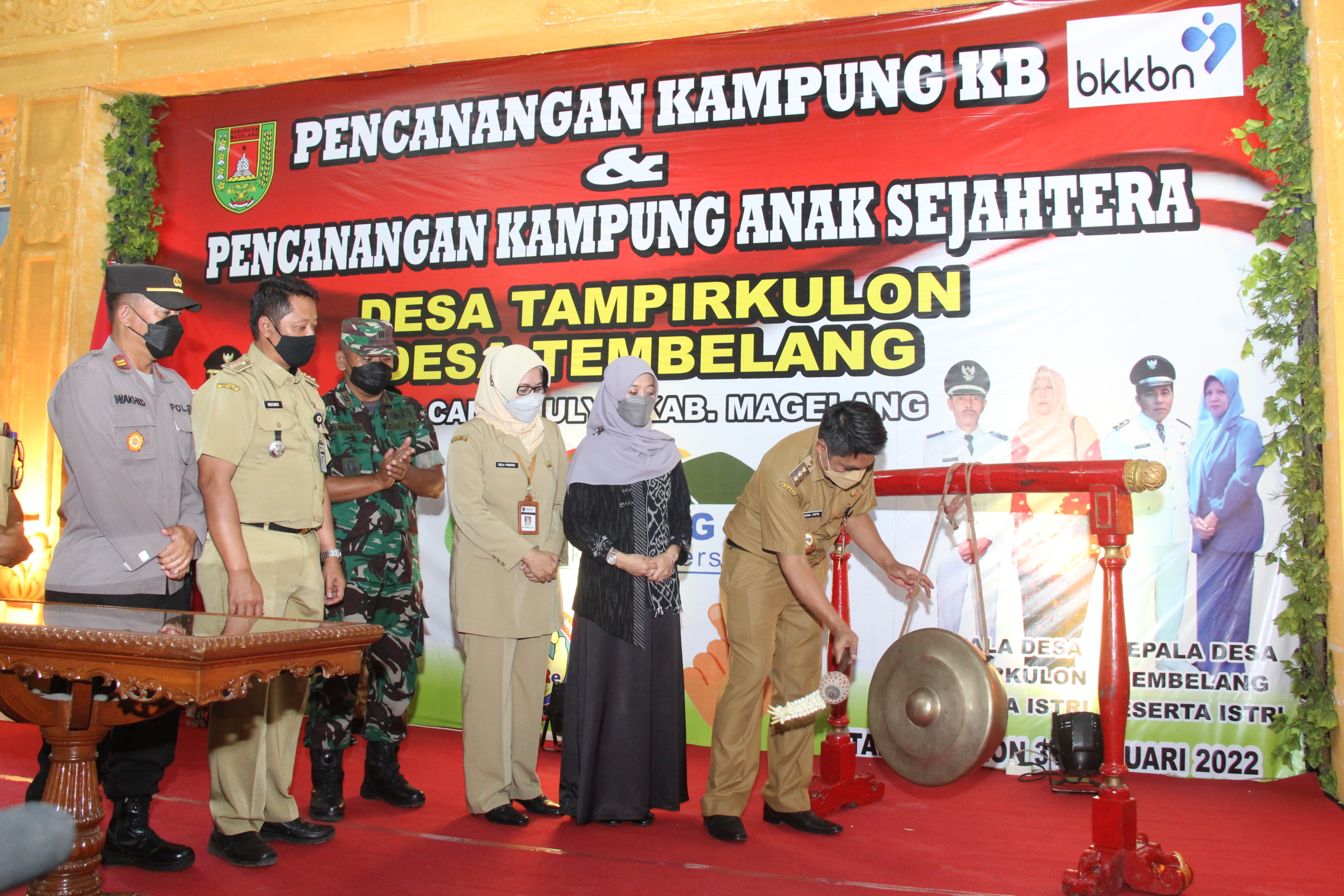Bupati Magelang Canangkan Kampung KB Desa Tampir Kulon dan Tembelang Candimulyo