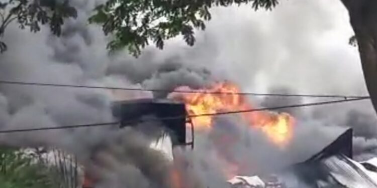 Pabrik Plastik di Pati Terbakar, Dipastikan Tak Ada Korban Jiwa