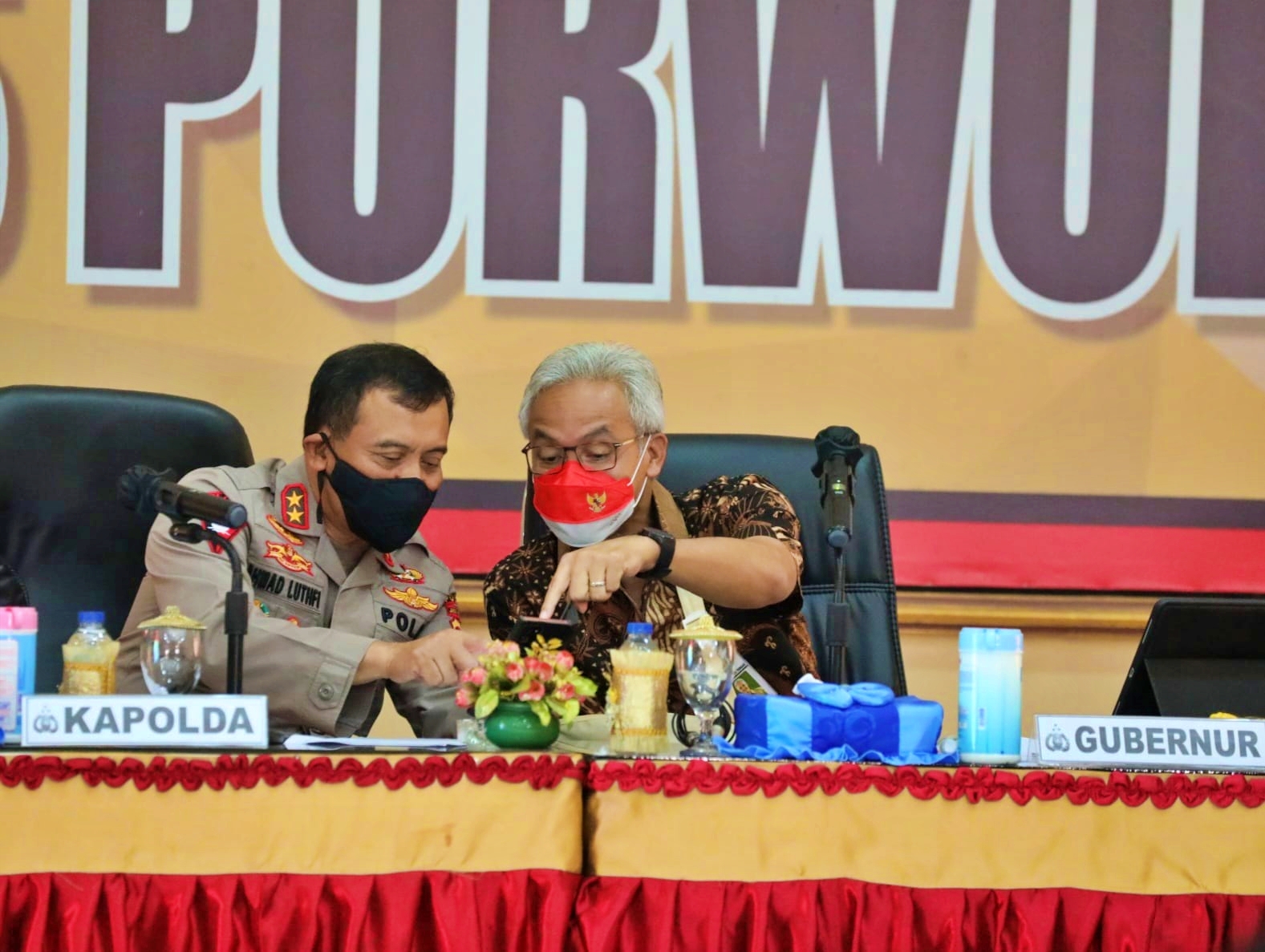 Kapolda Jateng bersama Gubernur Ganjar Pranowo tanggapi soal Wadas Purworejo