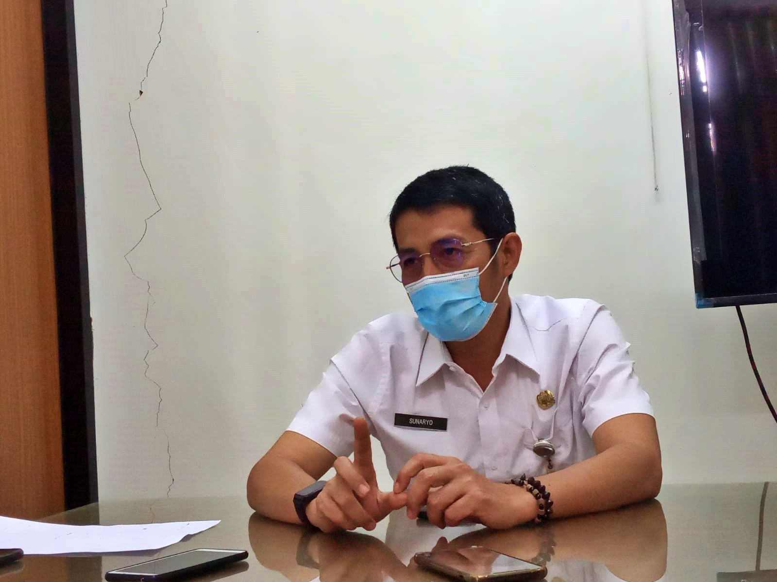 Plt Kepala Dinas Kesehatan (Dinkes) Kabupaten Magelang Sunaryo saat diwawancarai soal ibu hamil harus karantina