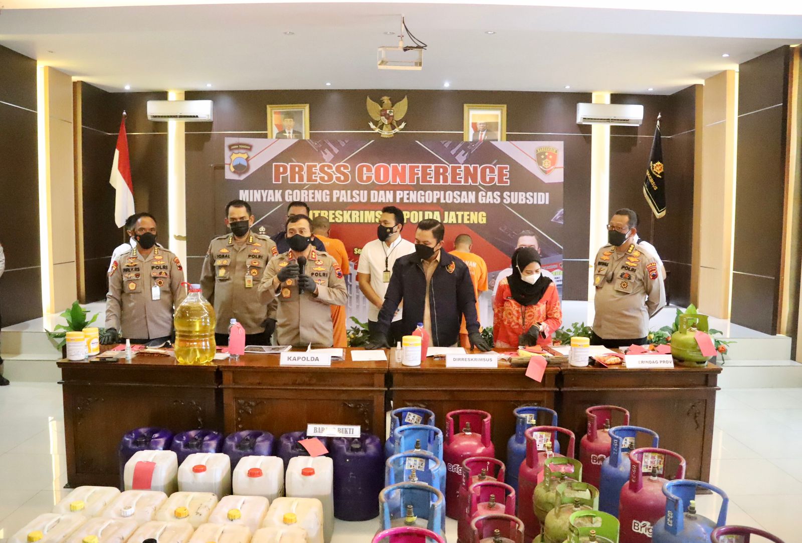 Palsukan Minyak Goreng, 2 Warga Kudus Diringkus Polda Jateng