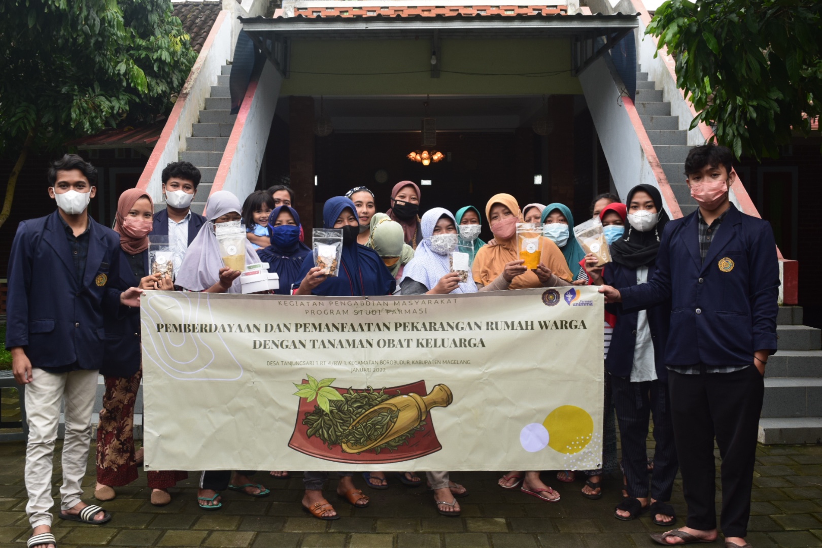 PPTM Unimma, Ajak Warga Kembangkan Toga dan Buat Produk Simplisia