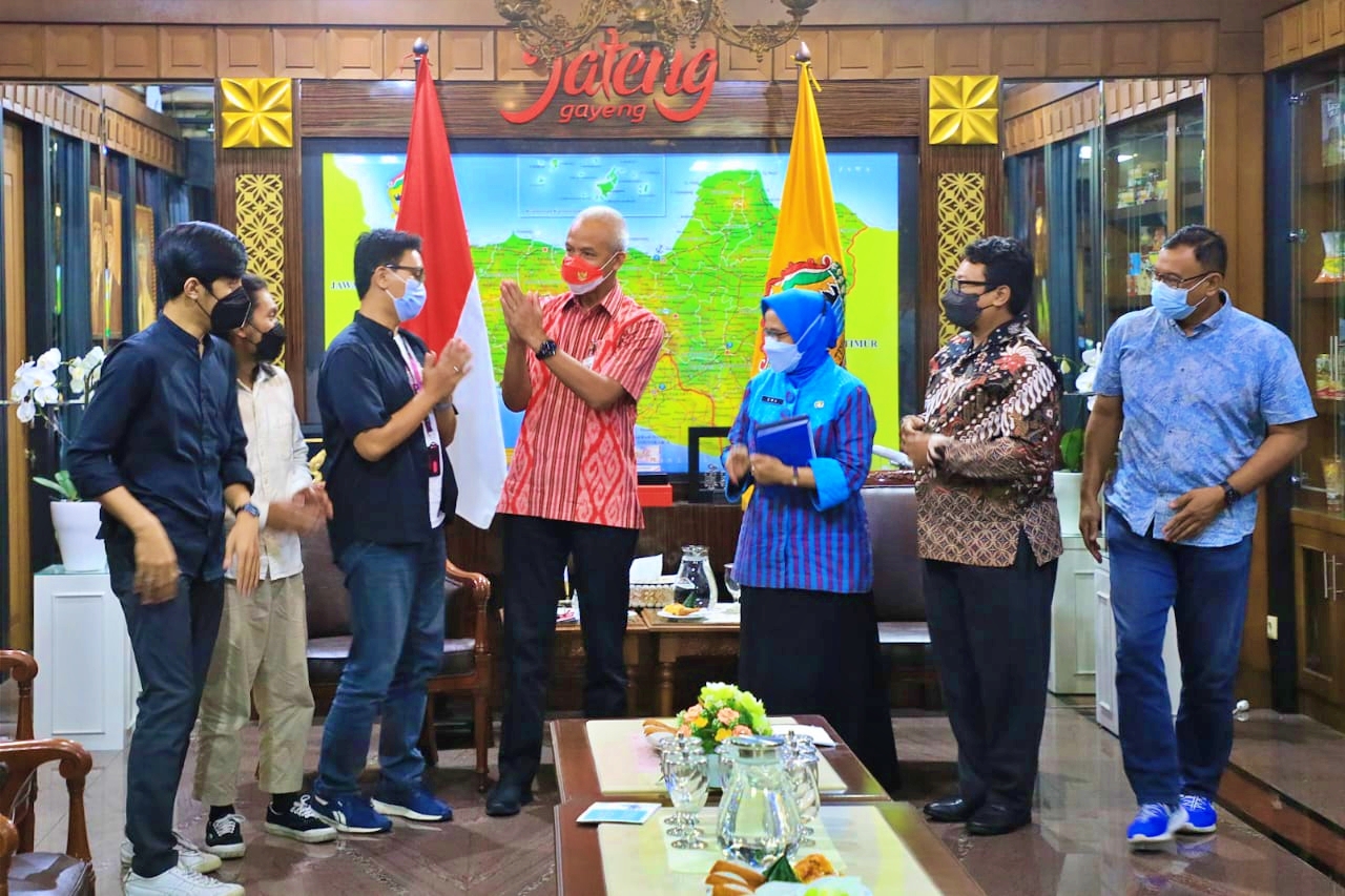 Ganjar Pranowo saat membicarakan kompetisi bisnis