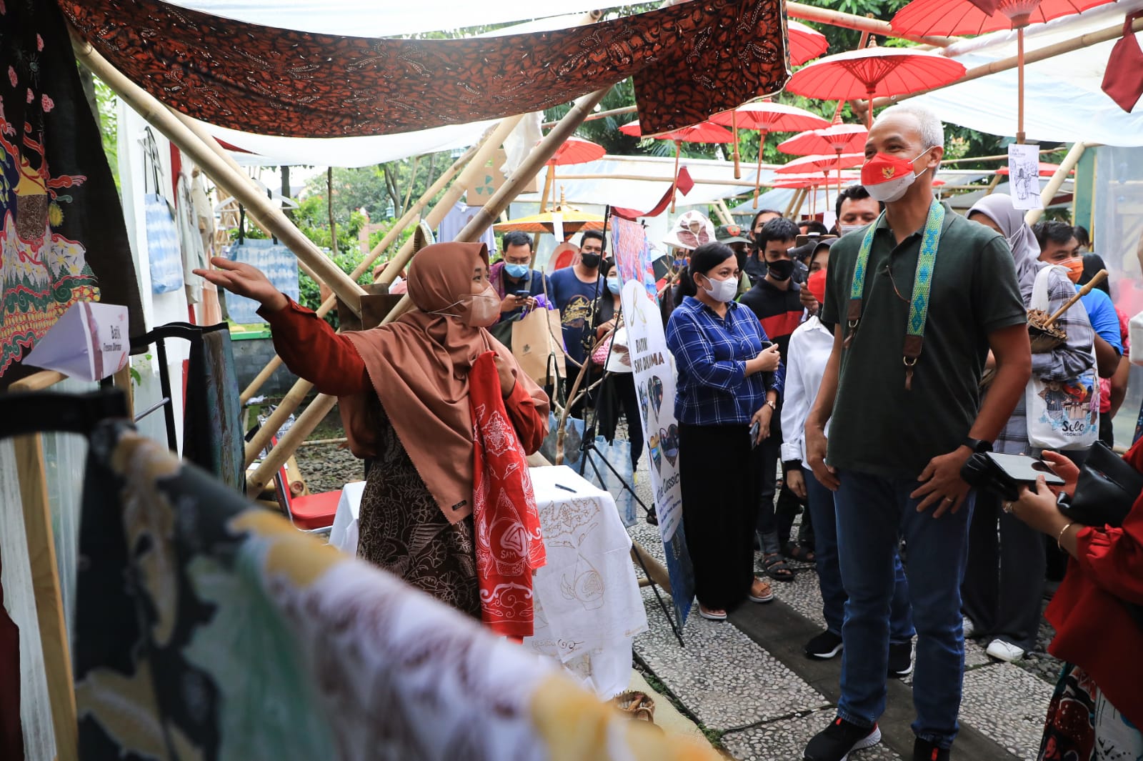 Solo Art Market Ke-13, Ganjar : Ini Rangsang Kreativitas dan Destinasi Baru