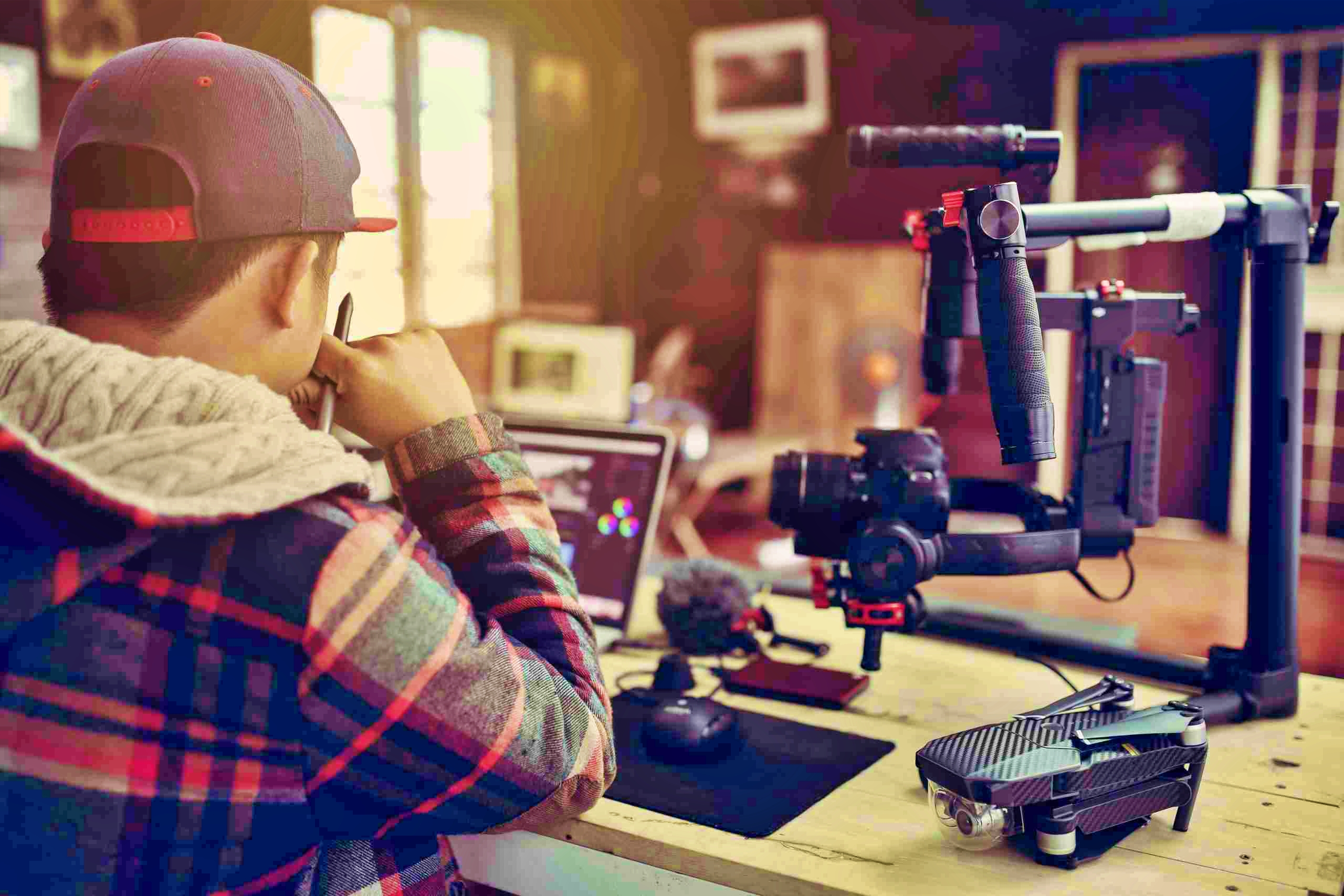 Ilustrasi Konten Kreator atau influencer