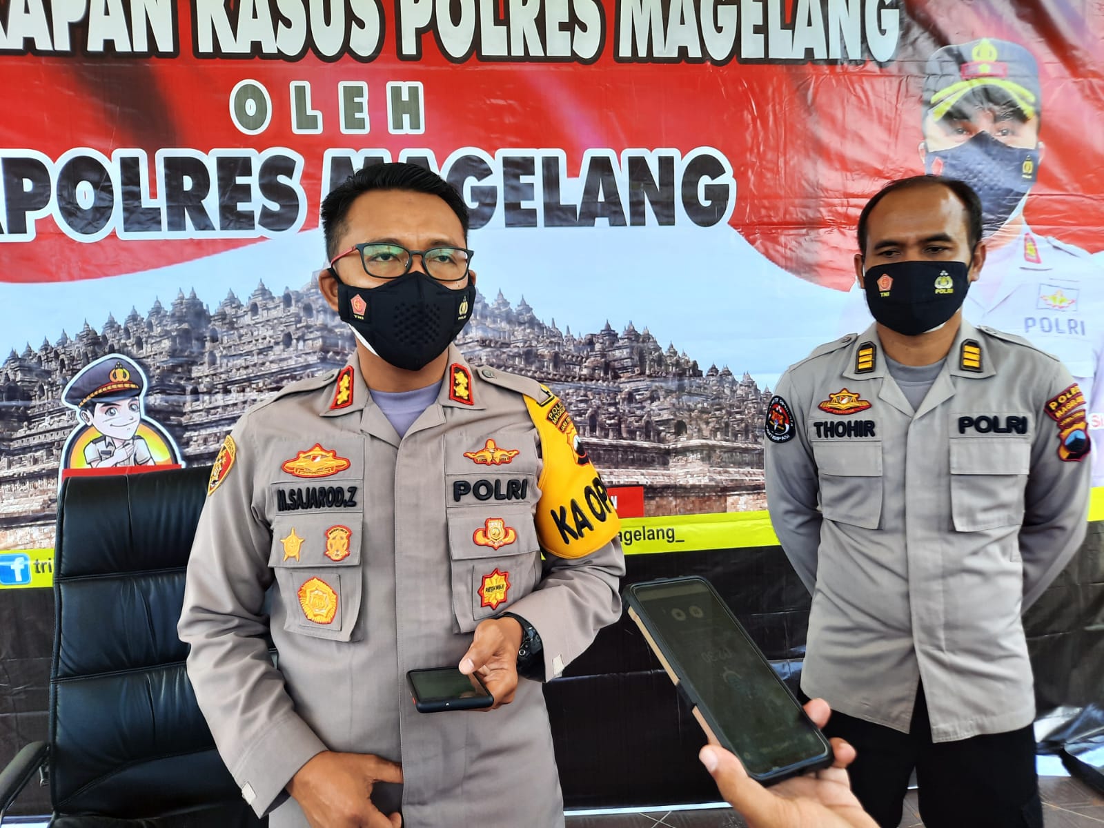 Kapolres Magelang saat diwawancarai awak media soal penemuan mayat di Tegalrejo Magelang