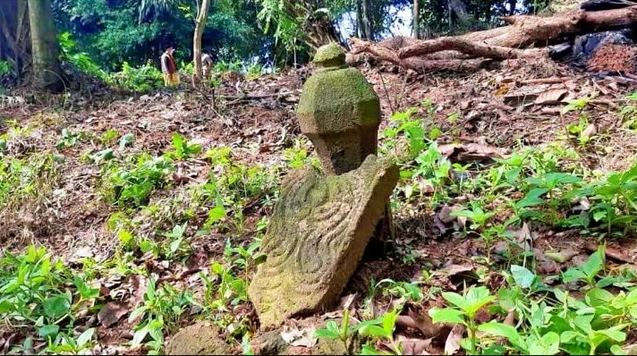 Warga Blora Temukan Makam Kuno Bertuliskan Tahun 1461 _Instagram @bogor.terkini